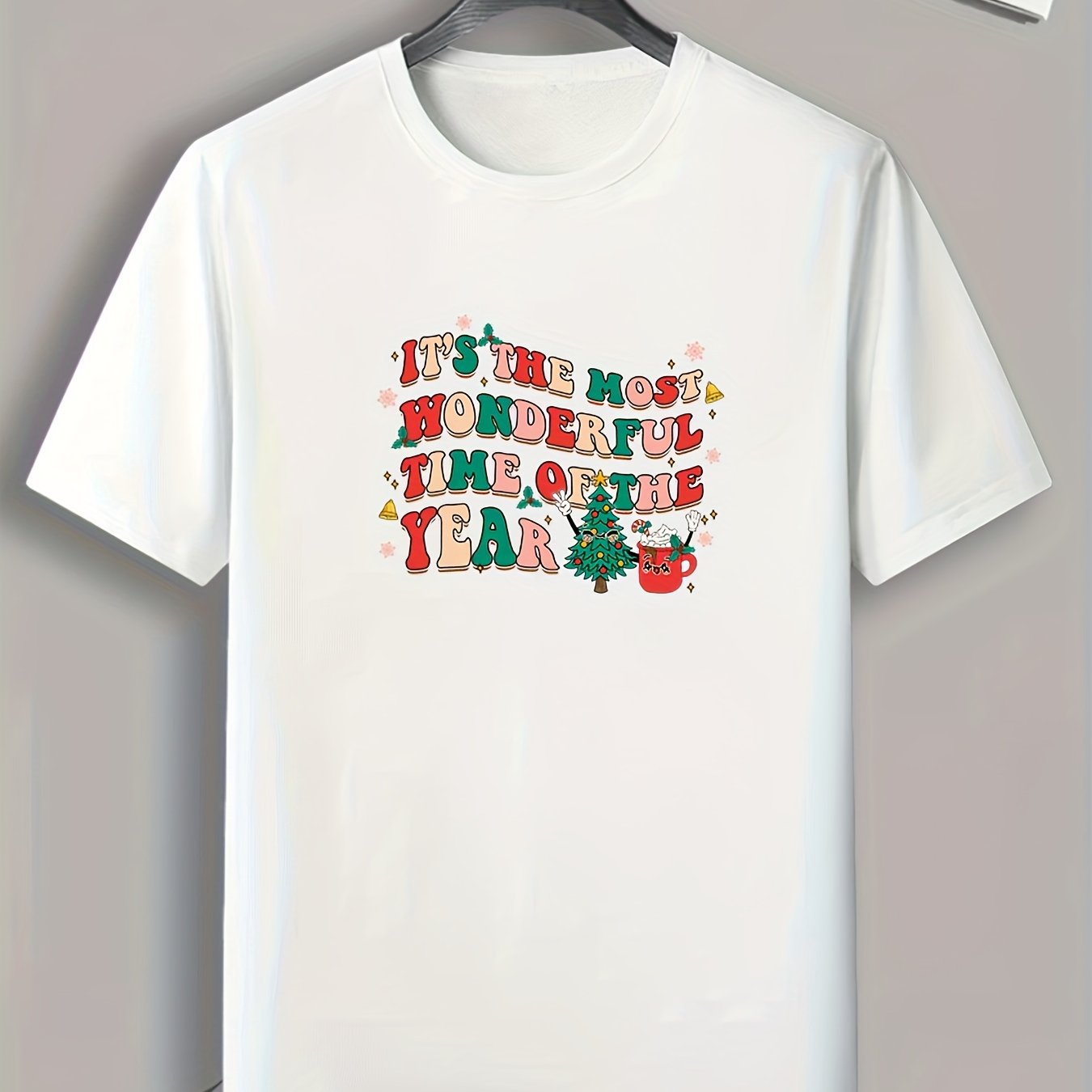 Letter Pattern Print Men's Sports Tee Christmas Style