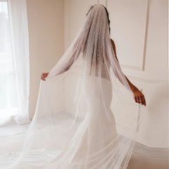 Bride Wedding Dress Veil with Nail Bead Tassel