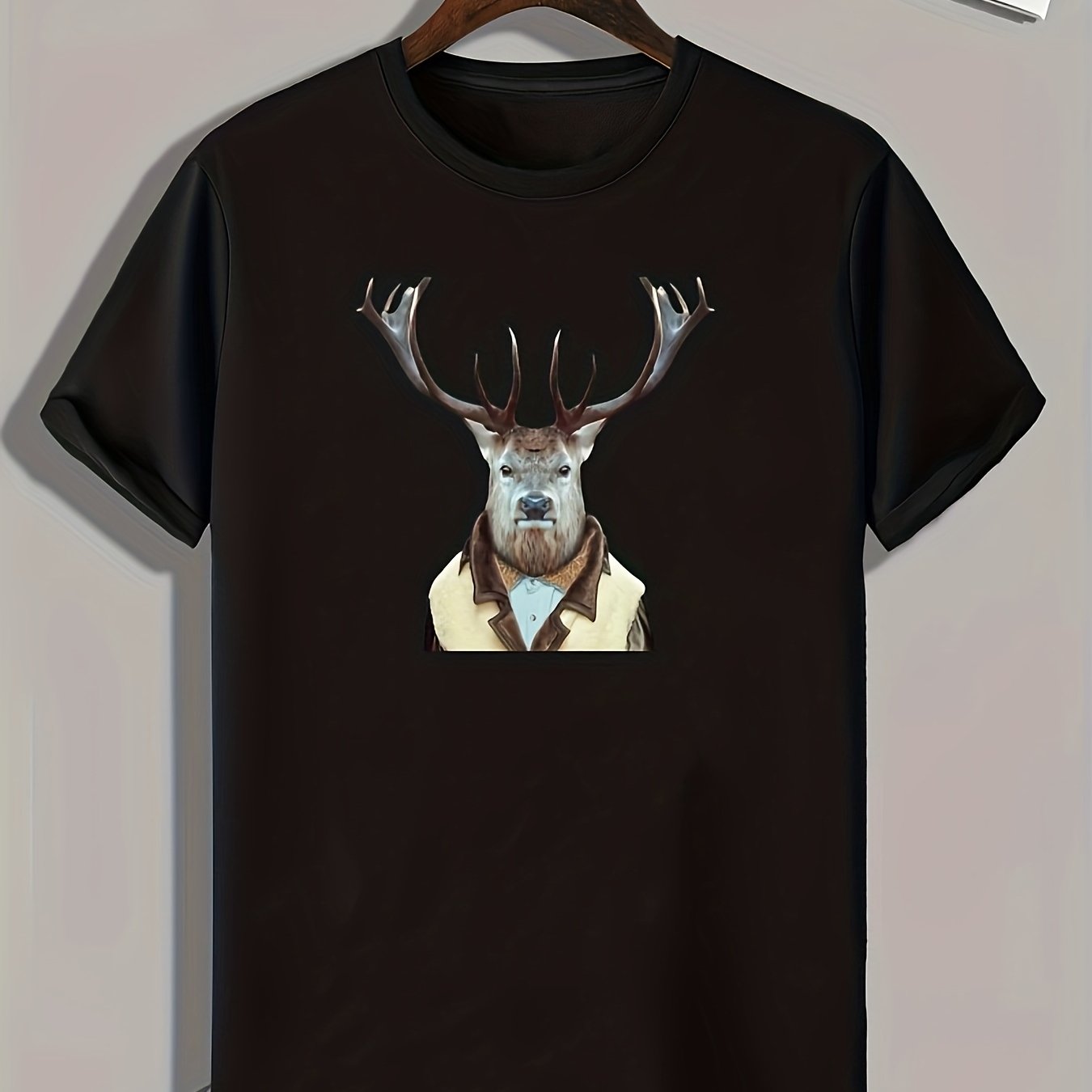 Deer Print Men's Graphic T-shirt for Summer