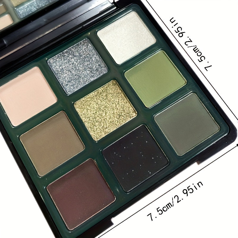 French Smoky Eyeshadow Palette & Green Contrast Makeup for Halloween