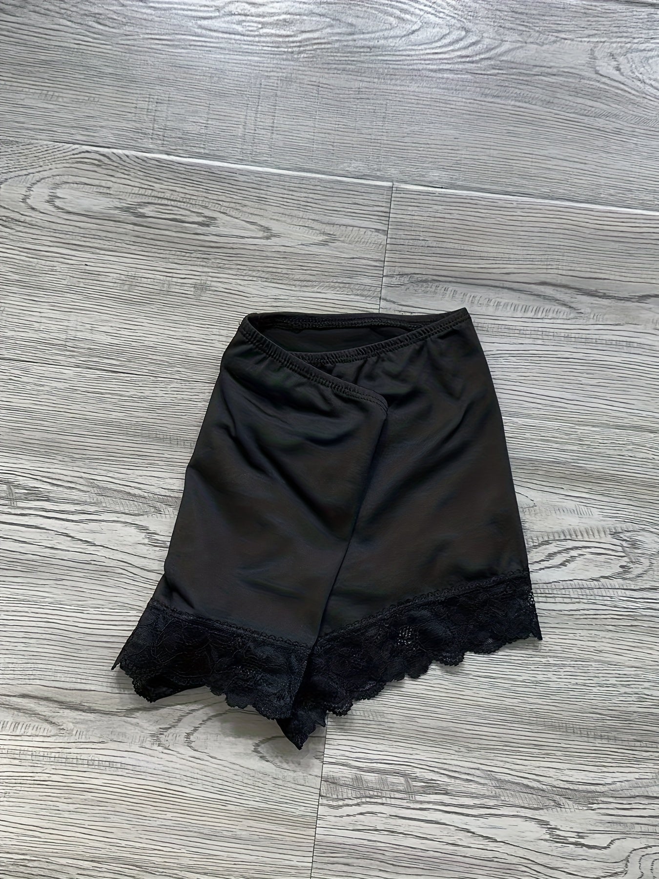Lace Short Length Leggings for Spring & Summer