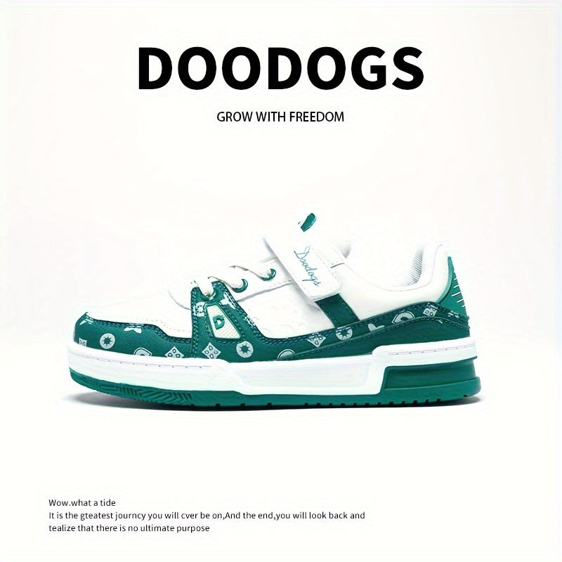 DOODOGS Girl's Street Style Skate Shoes Soft Sole Sneakers