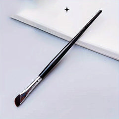 Sickle Eyeliner Brush Bevel Flat Head Fine Blade Makeup Brush