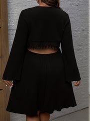  Dress Women's Solid Bell Sleeve Round Neck Frill Trim Dress