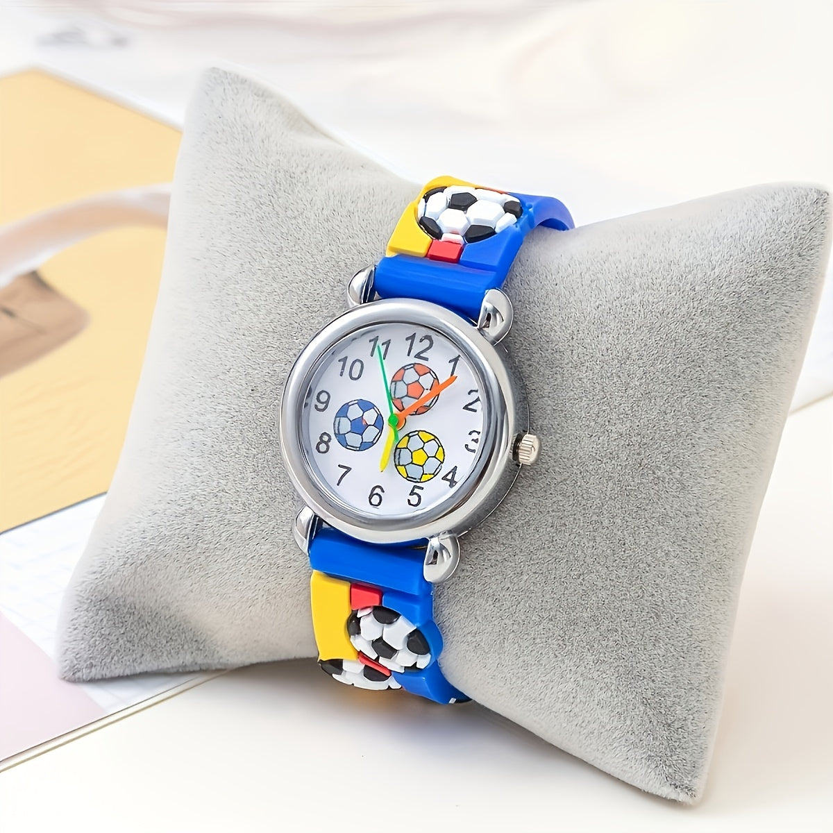Student Sports Quartz Watch for School Use