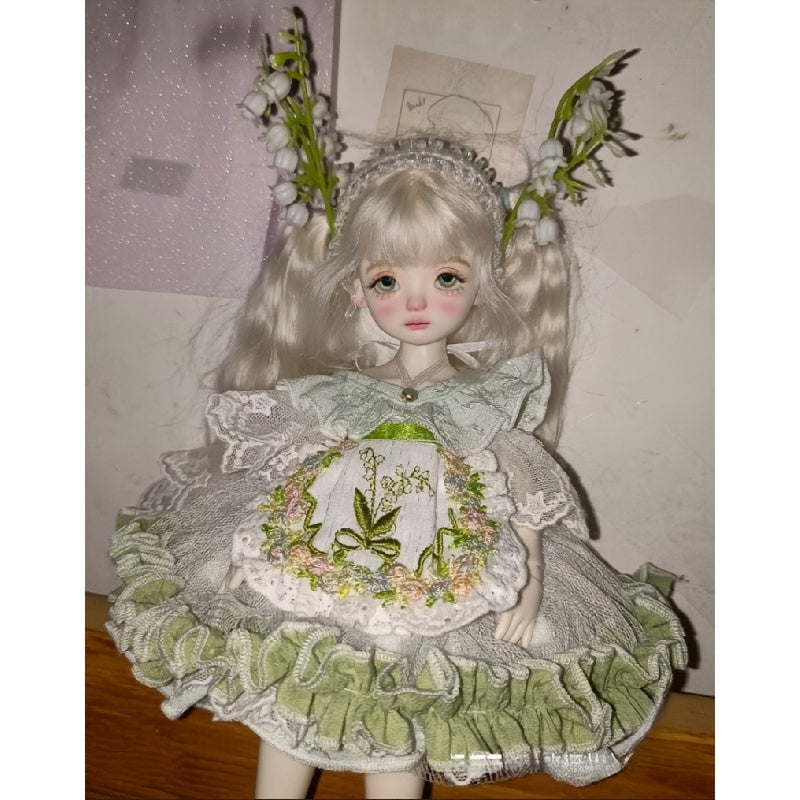 Handcrafted BJD Doll Outfit Set with Delicate Details and Accessories