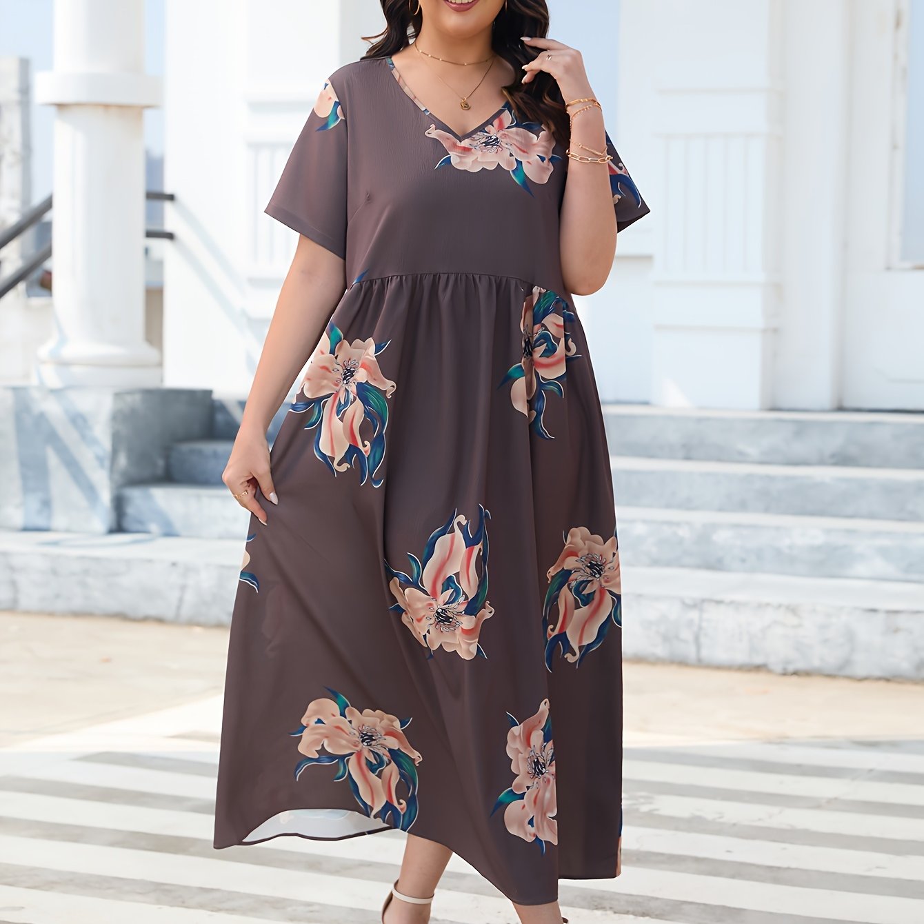 Floral Print V-Neck Maxi Dress Plus Size