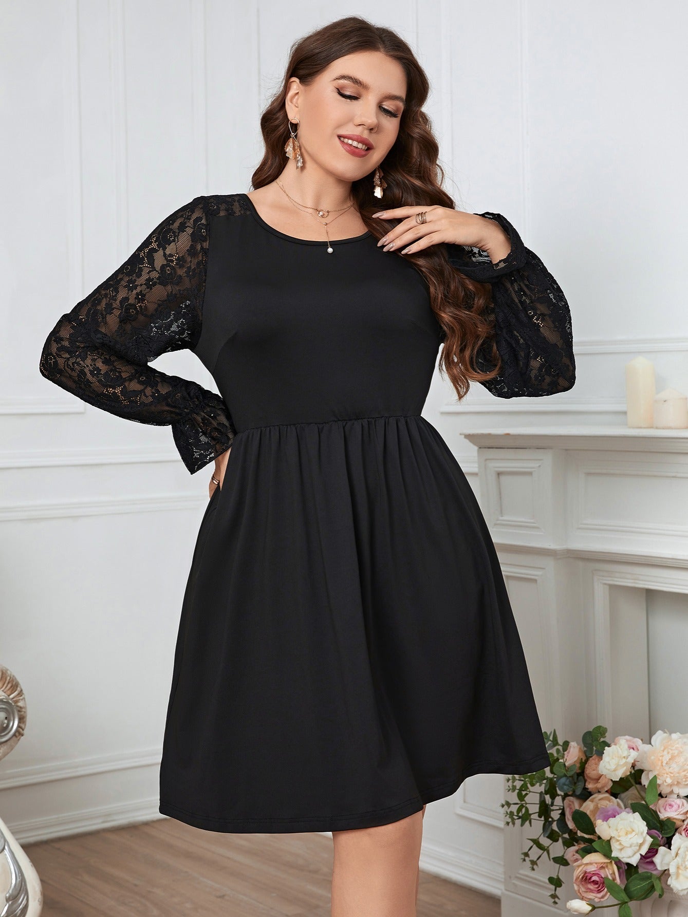  Long Sleeve Lace Crew Neck Ball Gown