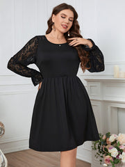  Long Sleeve Lace Crew Neck Ball Gown