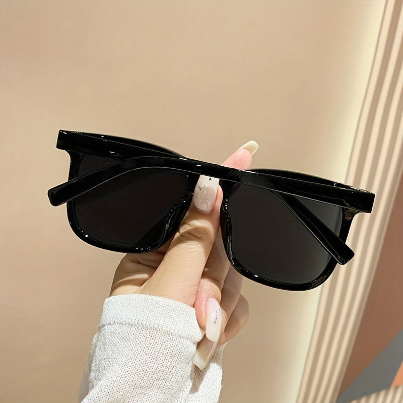 Square Rivet Sunglasses Anti Glare UV400 Sun Shades