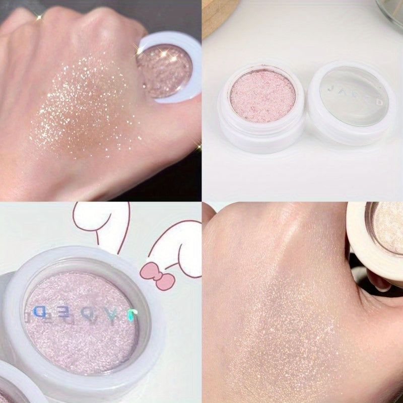 Shimmering Monochrome Eyeshadow Powder