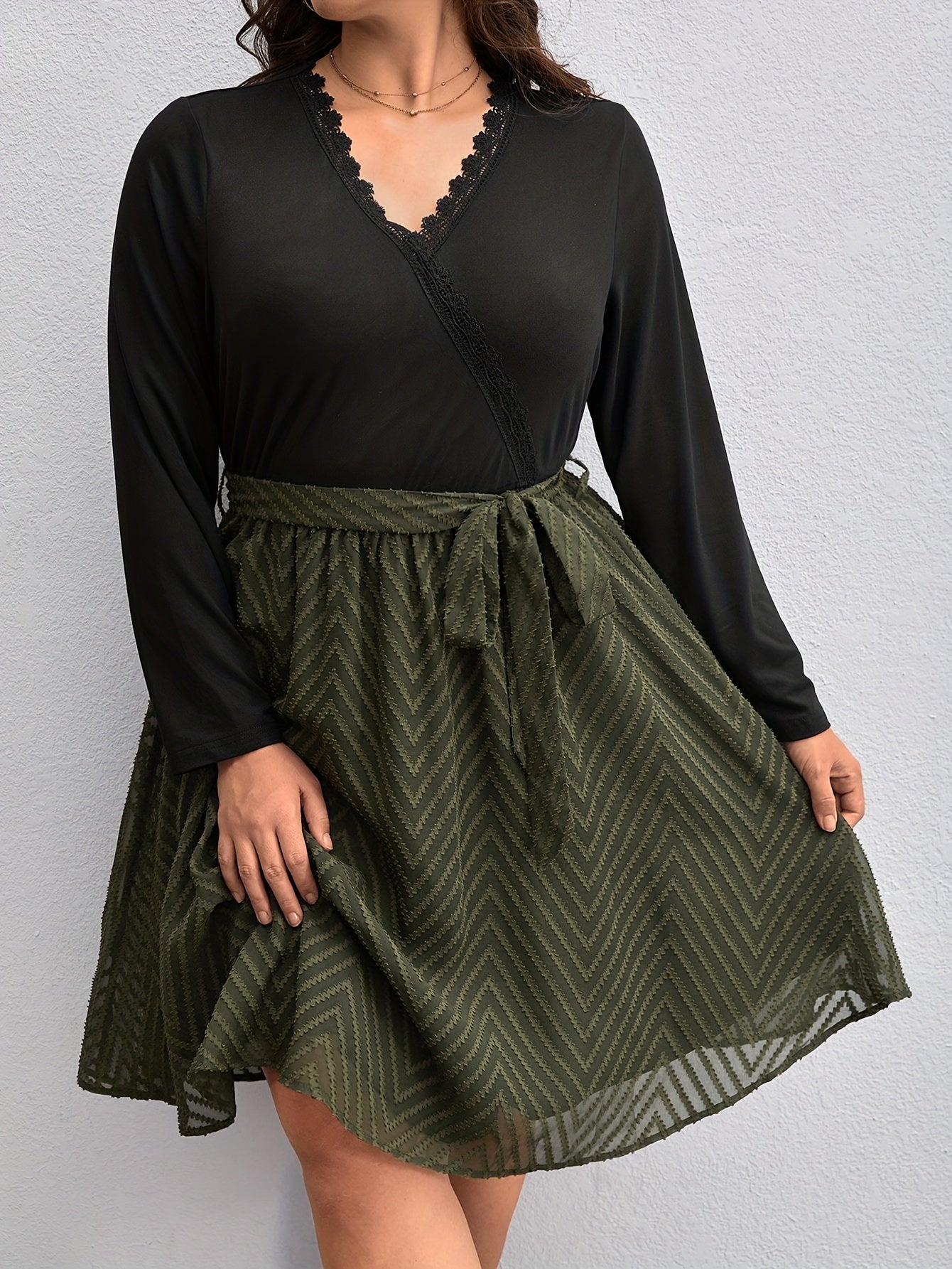  Casual Dress Women's Long Sleeve Surplice Neck Dress