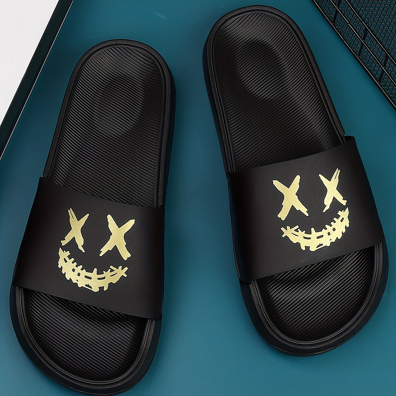 Men's Cartoon Smile Slip On Slides Soft Sole Slippers