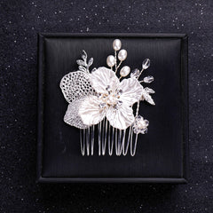 Silvery Faux Pearl Crystal Hair Comb Wedding Hair Accessories For Bride Women