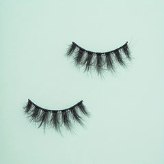 7 Pairs 5D Crisscross False Lashes 18mm Soft Wispy Makeup Eyelashes