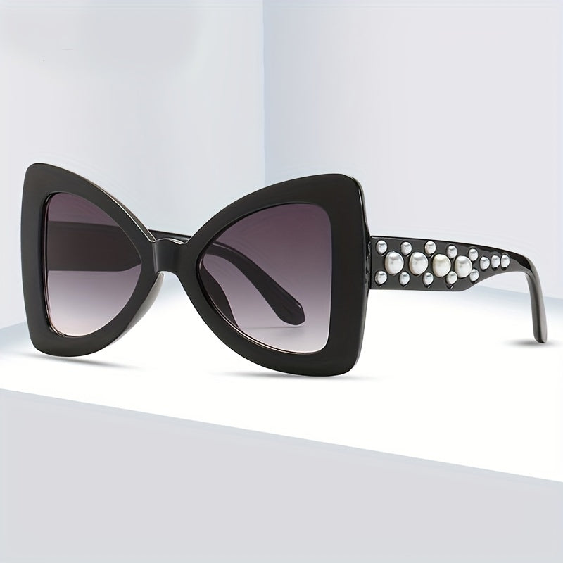 Y2K Butterfly Triangle Sunglasses with Faux Pearl Gradient UV400