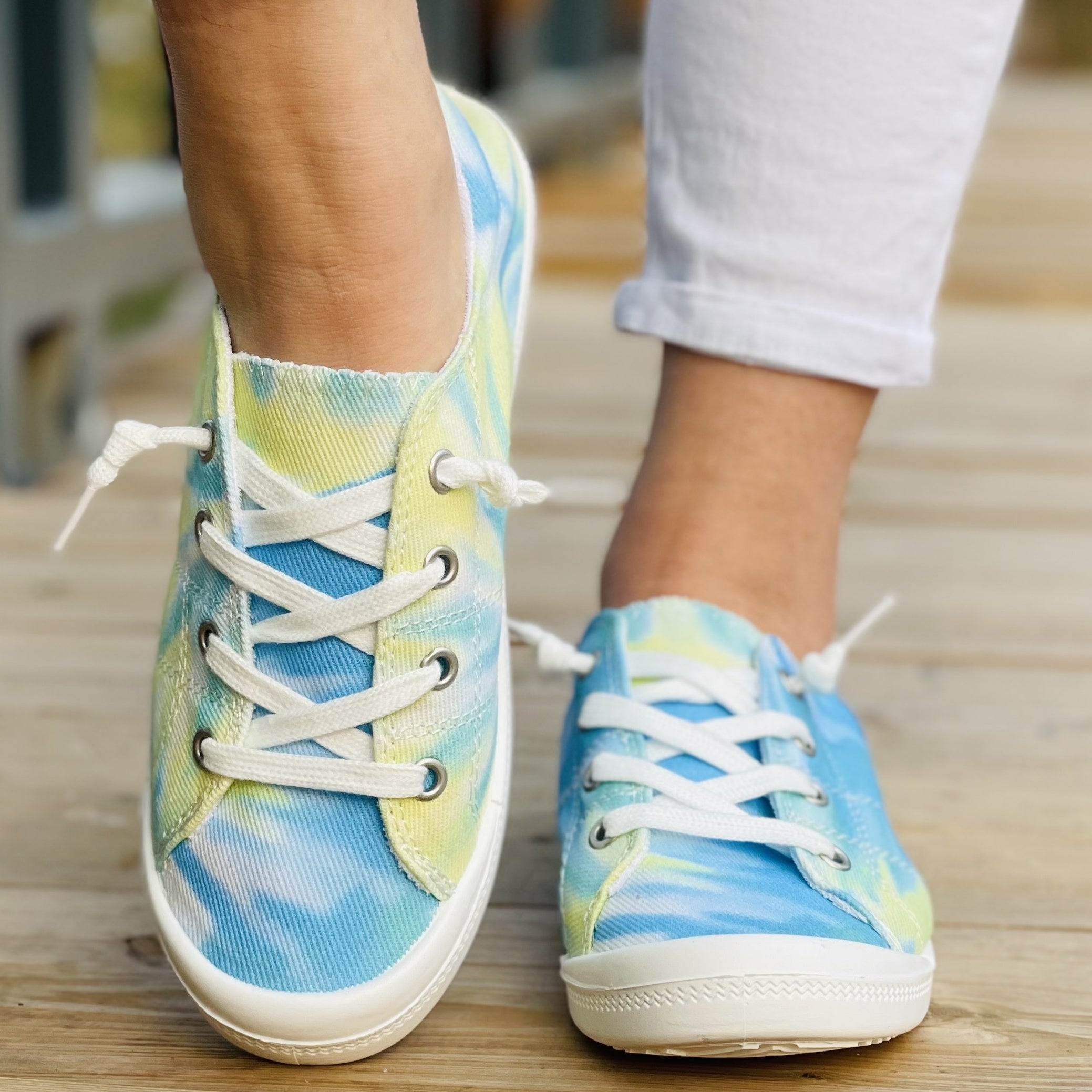 Tie Dye Low Top Flat Shoes Casual Lace Up Canvas Lightweight Walking Sneakers