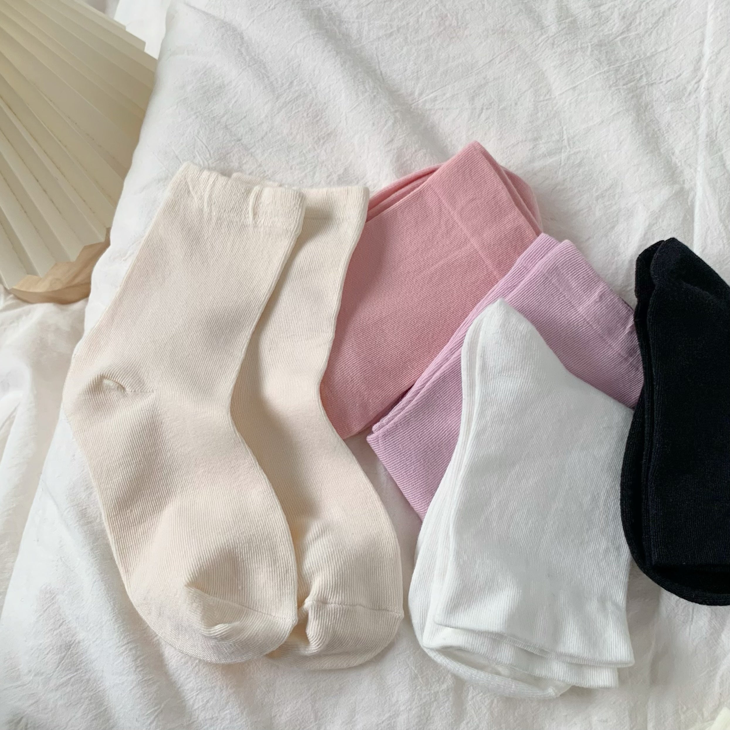 7 Pairs Solid Crew Socks Comfy & Breathable Mid Tube Women's Stockings