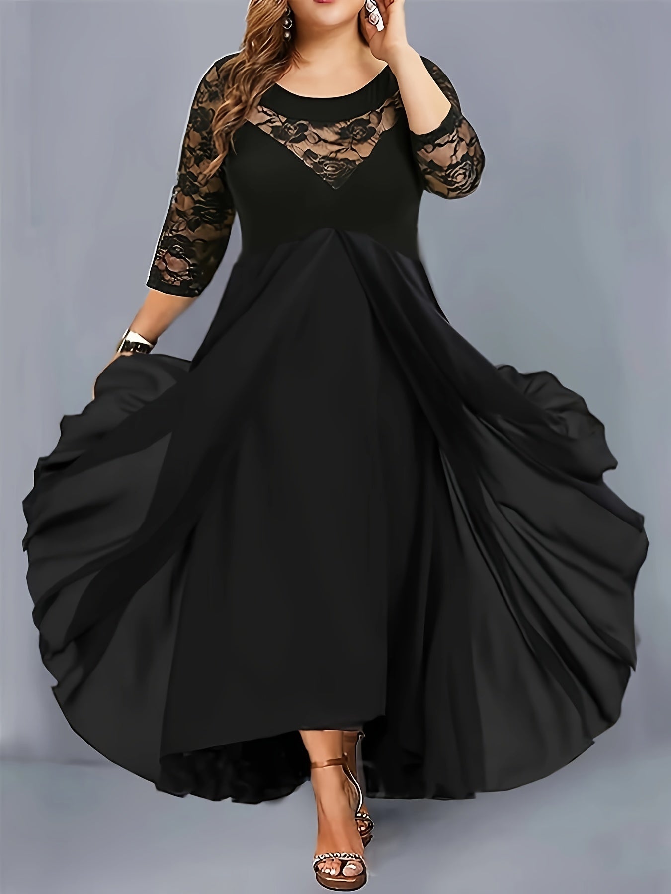 Solid Lace Long Sleeve Maxi Dress