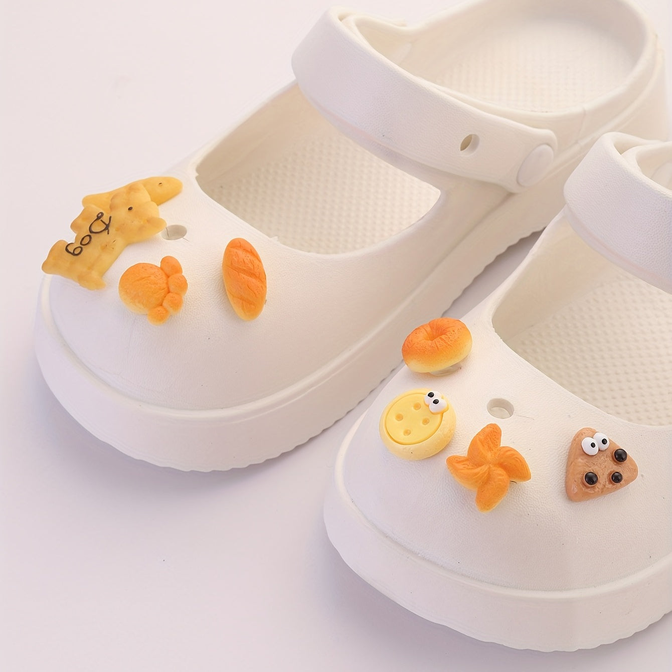 17pcs Simulation Biscuit Shoe Charm Cartoon Food Clogs Buckle
