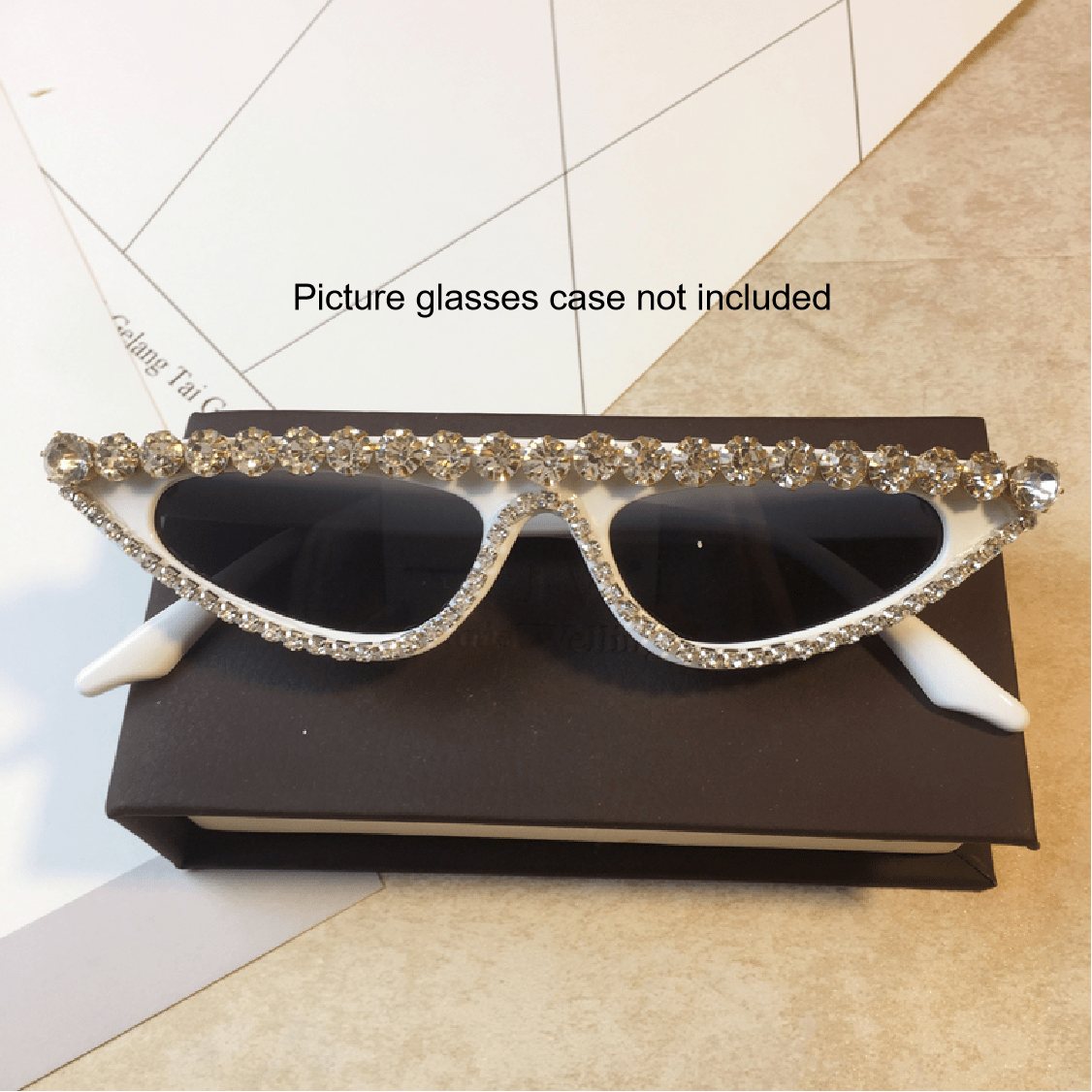 Y2K Rhinestone Cat Eye Sunglasses Small Frame Stylish Women Eyewear