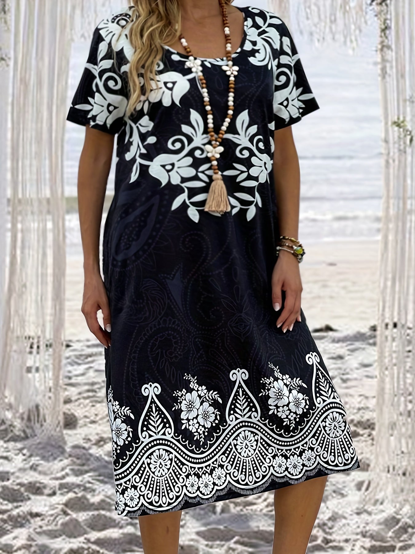 Floral Print Short Sleeve Plus Size Dress With Pockets