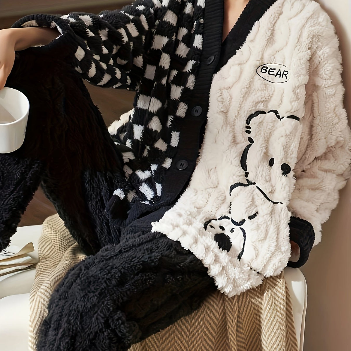 Cartoon Bear Pajama Set Long Sleeve Fuzzy Top & Pants