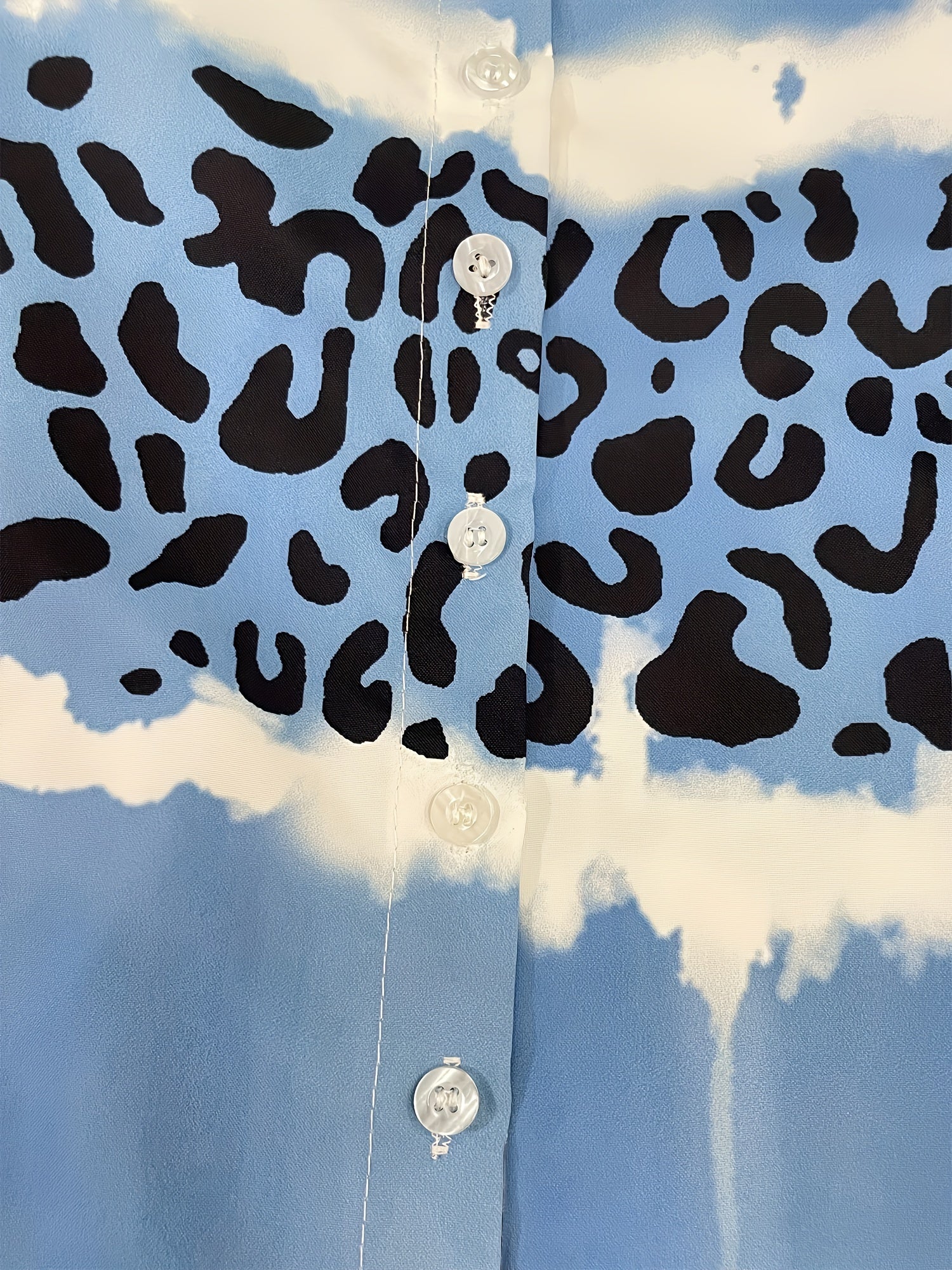  Colorblock Leopard Print Round Neck Blouse