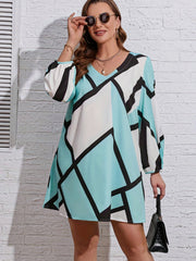  Geometric Print Lantern Sleeve V Neck Mini Dress