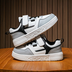 Boys Low Top Skateboard Shoes Comfortable Non-slip Sneakers