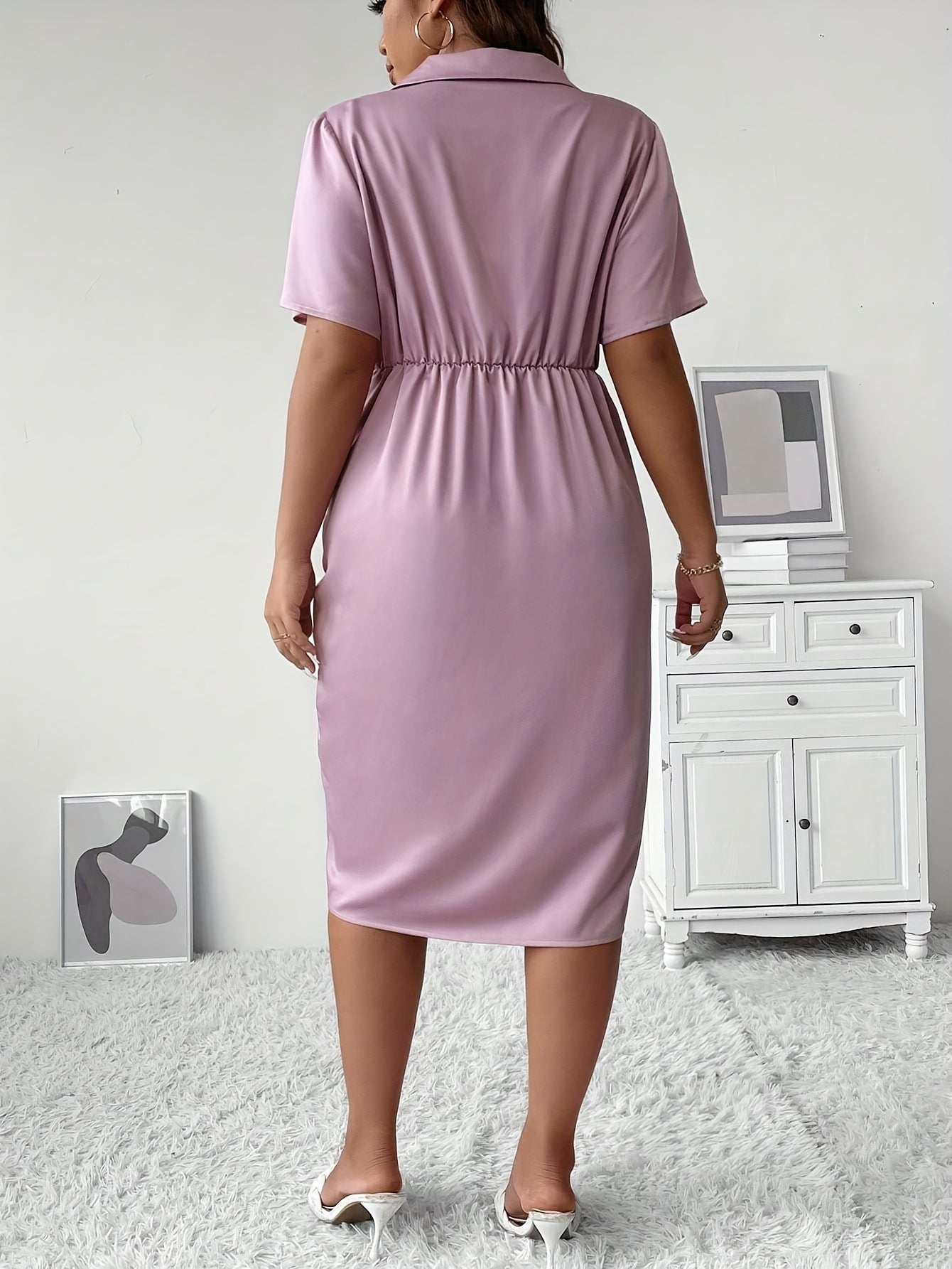  Solid Short Sleeve Ruched Waist Split Dress