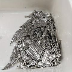 50pcs Double Sided Feather Charms Antique Silver Pendant