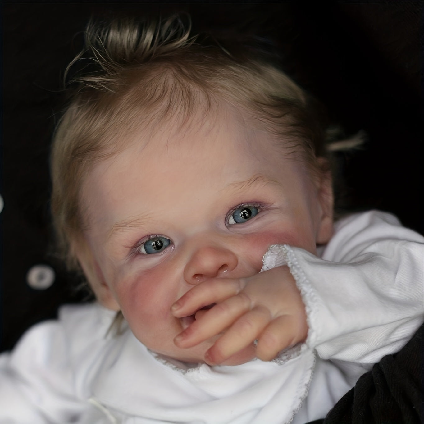 19" Reborn Doll with Soft Cloth Body & Realistic Hair, Perfect for Cuddles