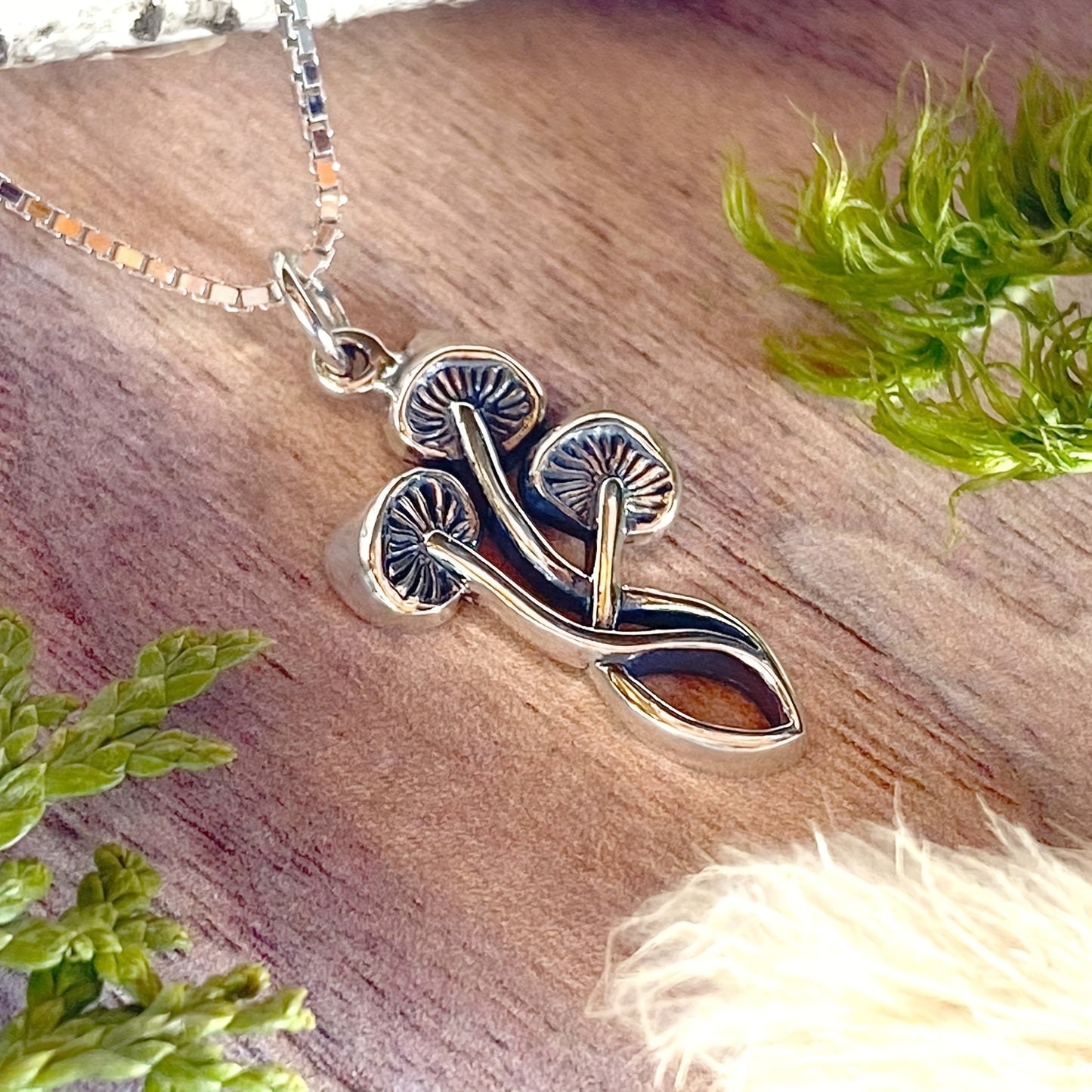 Vintage Mushroom Pendant Necklace Oval Star Moon Mushroom Plant Small Mushroom