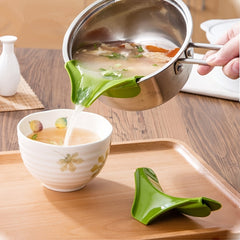 Anti Spill Silicone Soup Spout Funnel Kitchen Gadget