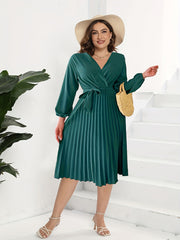  Surplice Neck Pleated Dress With Belt