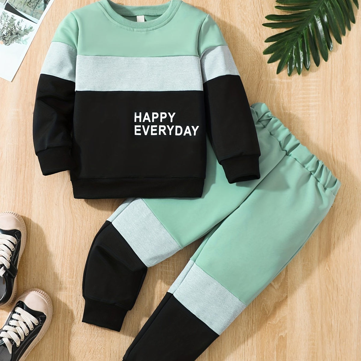 Boy's HAPPY EVERY Print 2pcs Sweatshirt & Sweatpants Set