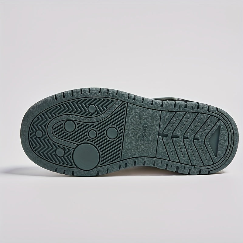 Women's Non Slip Skate Shoes Comfortable Outdoor Sneakers