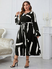  Graphic Print Bell Sleeve Maxi Dress