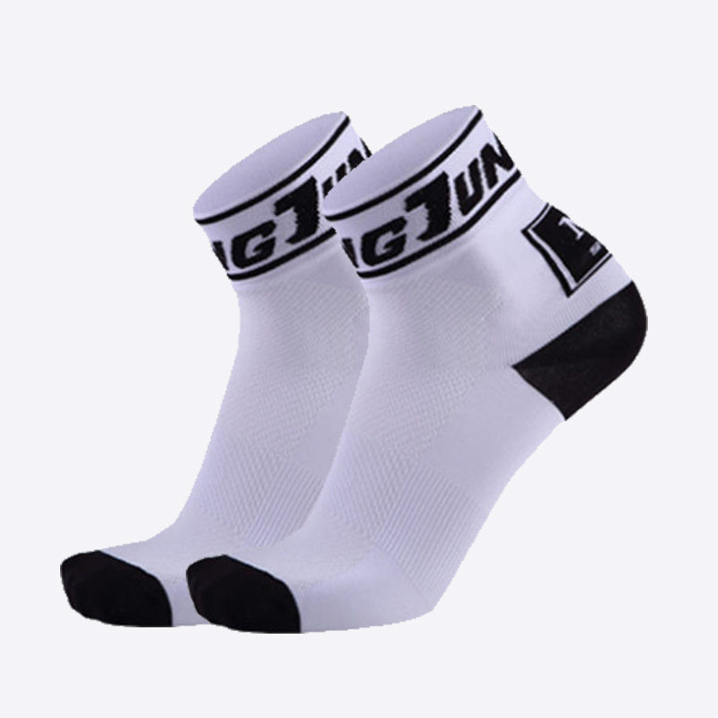 Adults Breathable Sports Ankle Socks for Outdoor Activities
