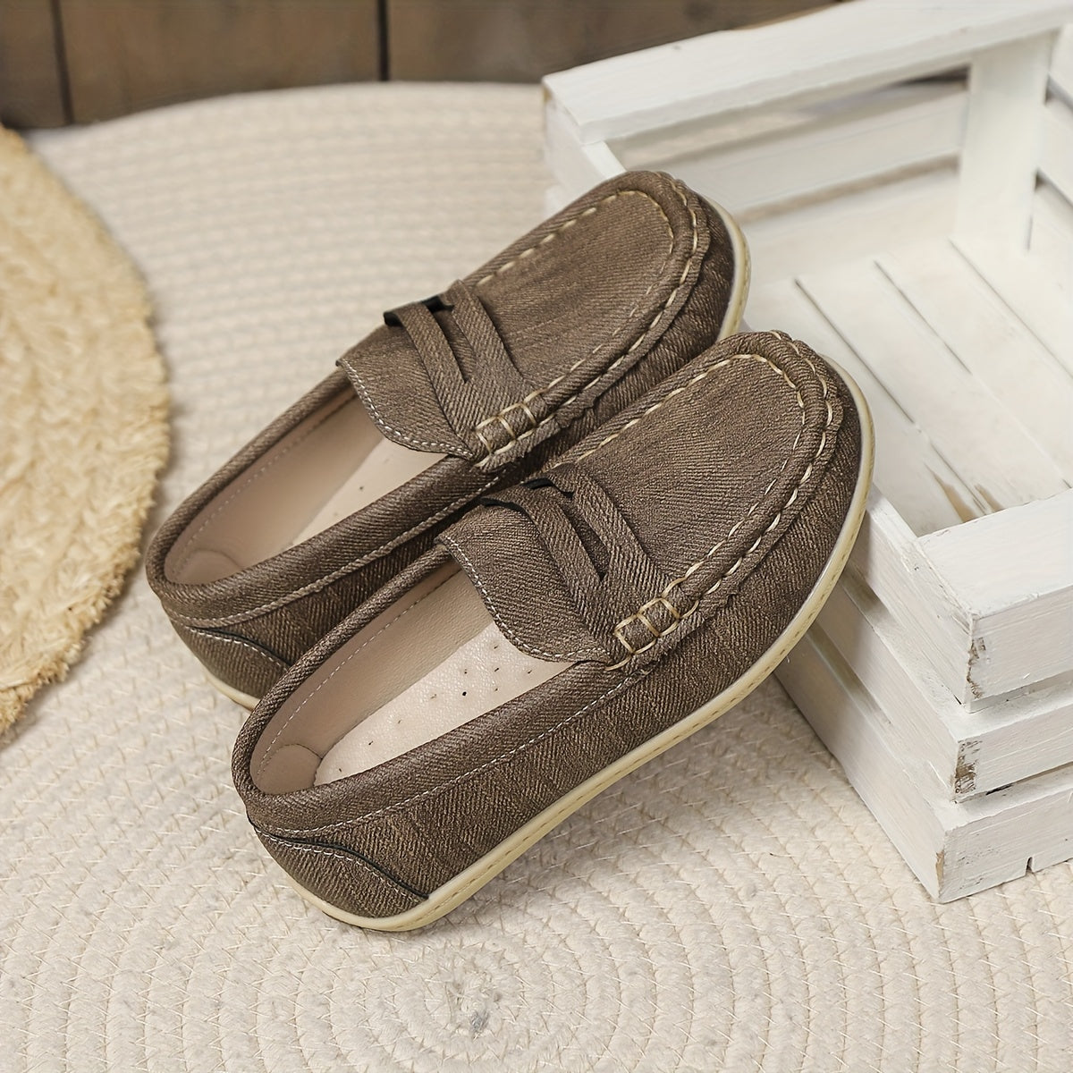 Boys Slip On Loafer Shoes Lightweight Comfortable Non Slip Flat Shoes