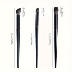Precision Eyeshadow Brush for Professional Eye Makeup