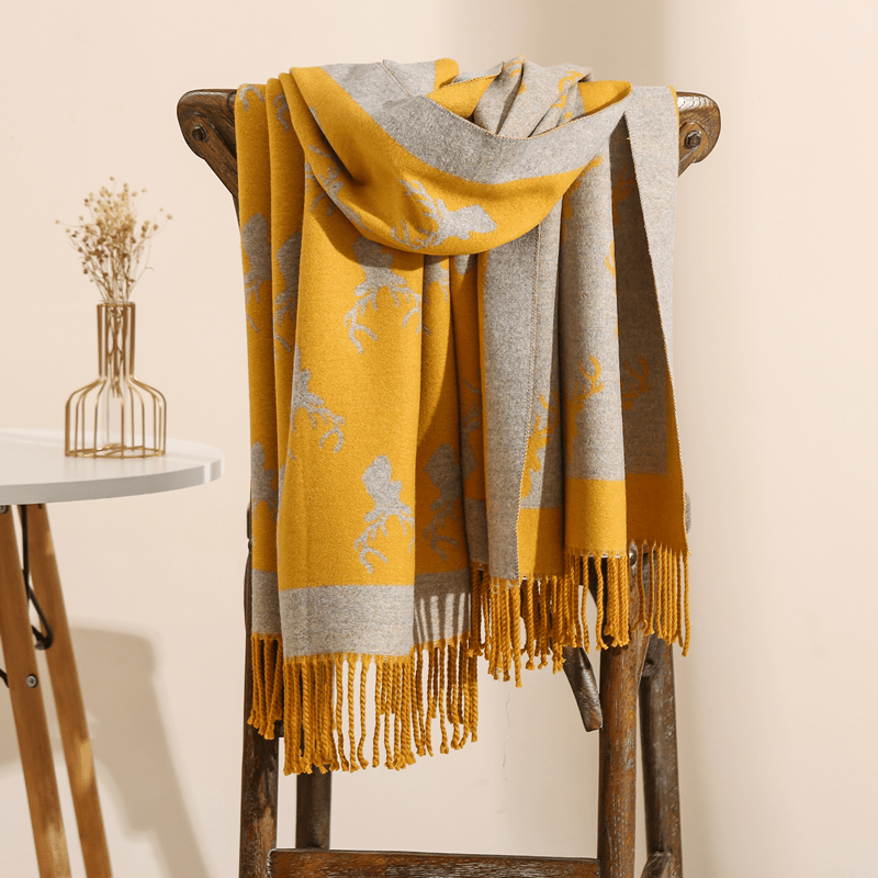Set of 2 Fringe Trim Scarves