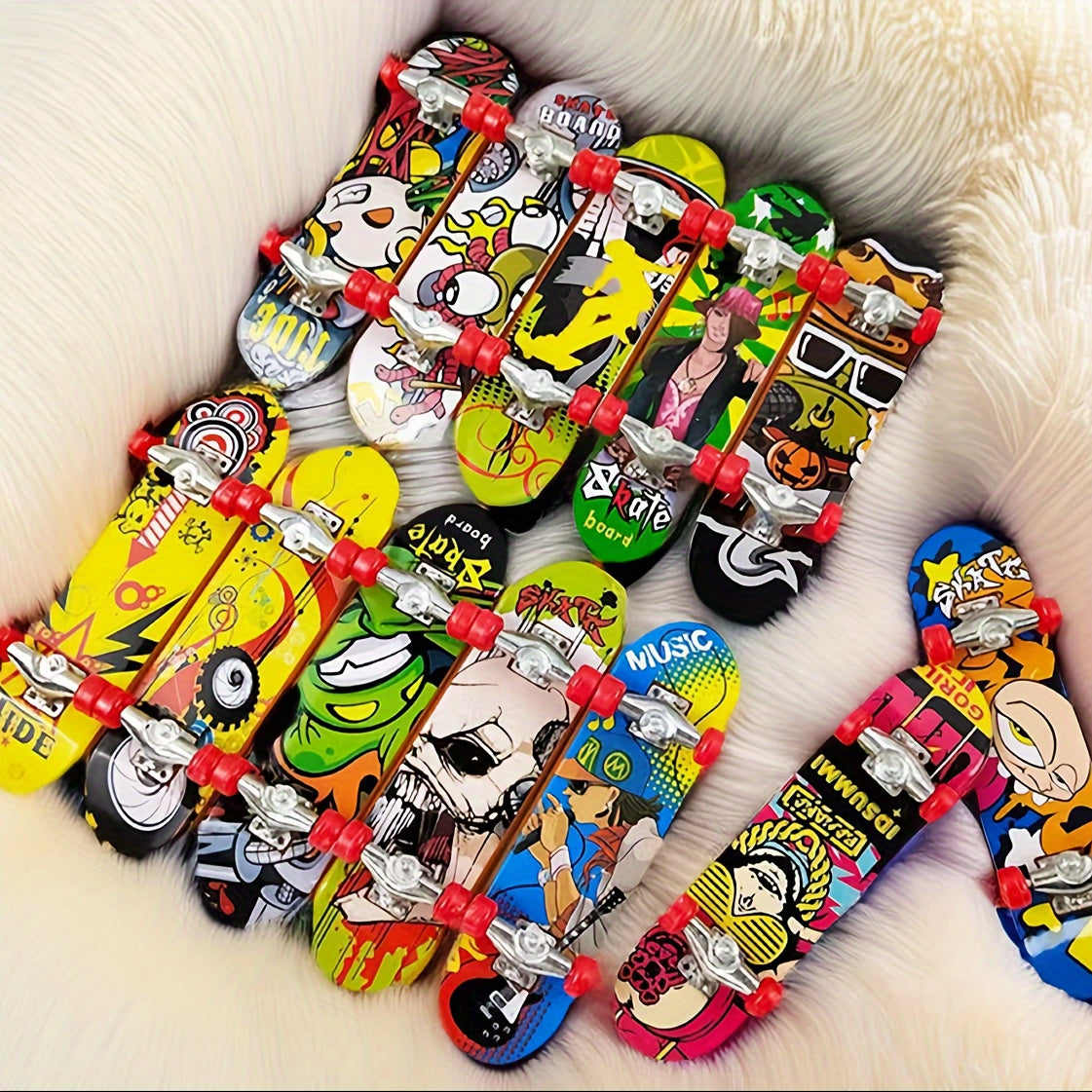 7pcs Finger Skateboard Puzzle Alloy Mini Skateboard Desktop Toy Gift