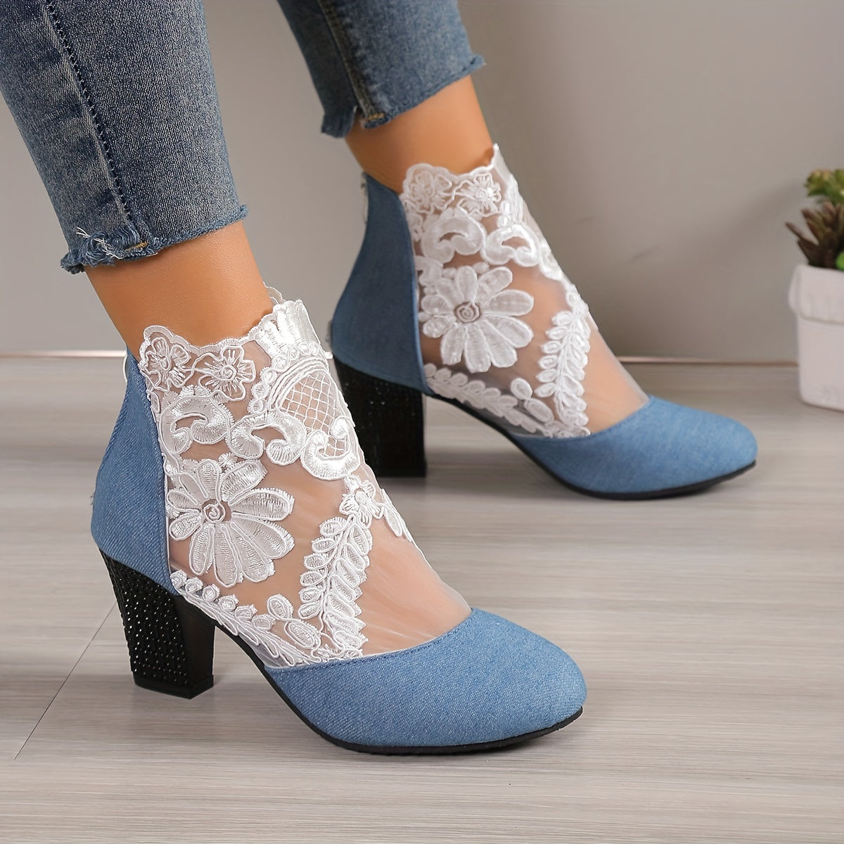 Women's Mesh Block Heel Boots Embroidered Back Zip Ankle Boots