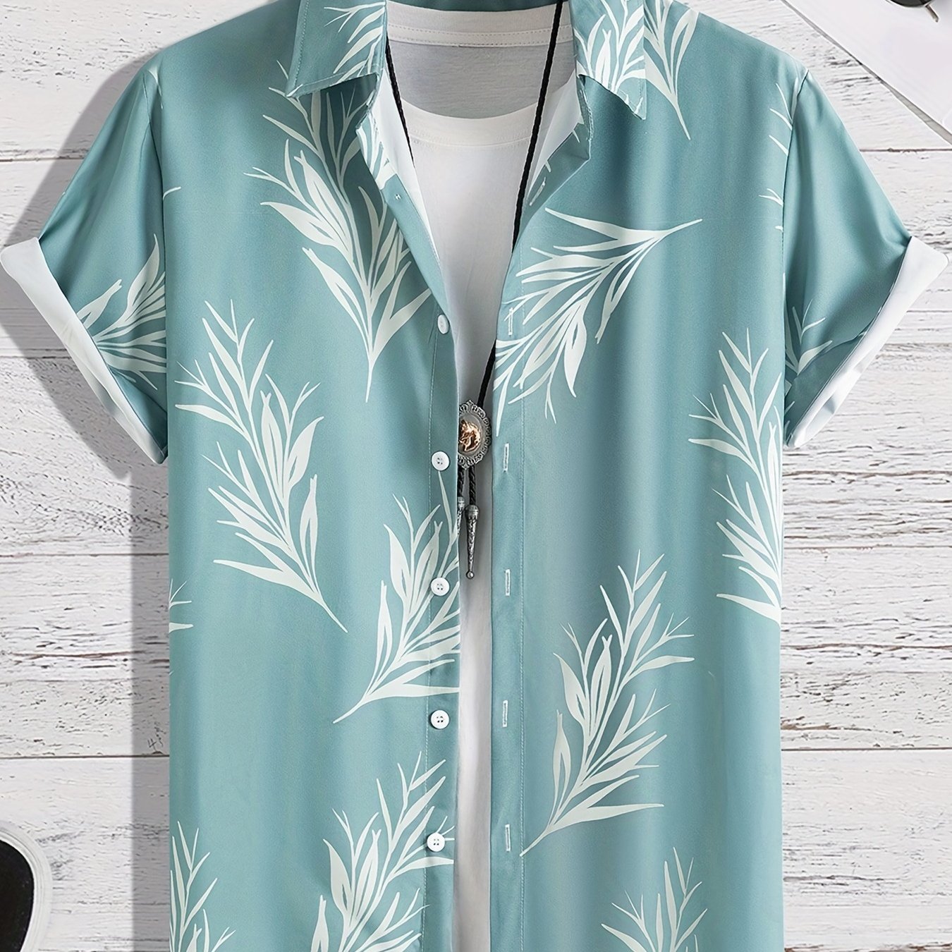 Men's Leaf Pattern Button Up Shirt
