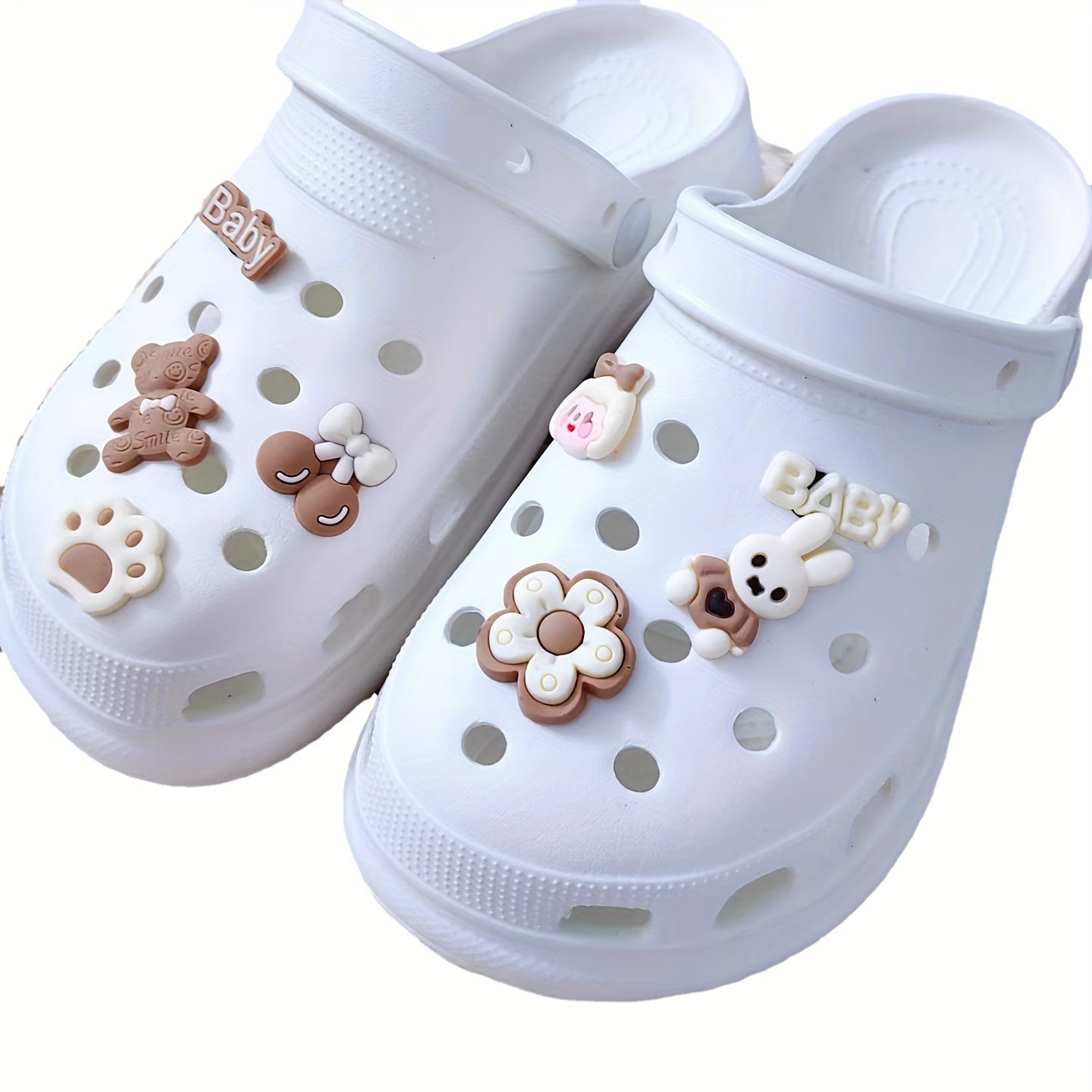 8pcs Cartoon Brown Bear Rabbit Shoe Buckle Set