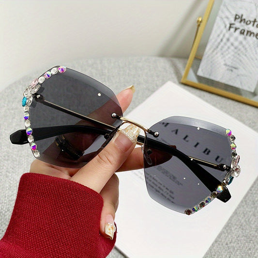 Oversized Rhinestone Gradient Sunglasses UV400