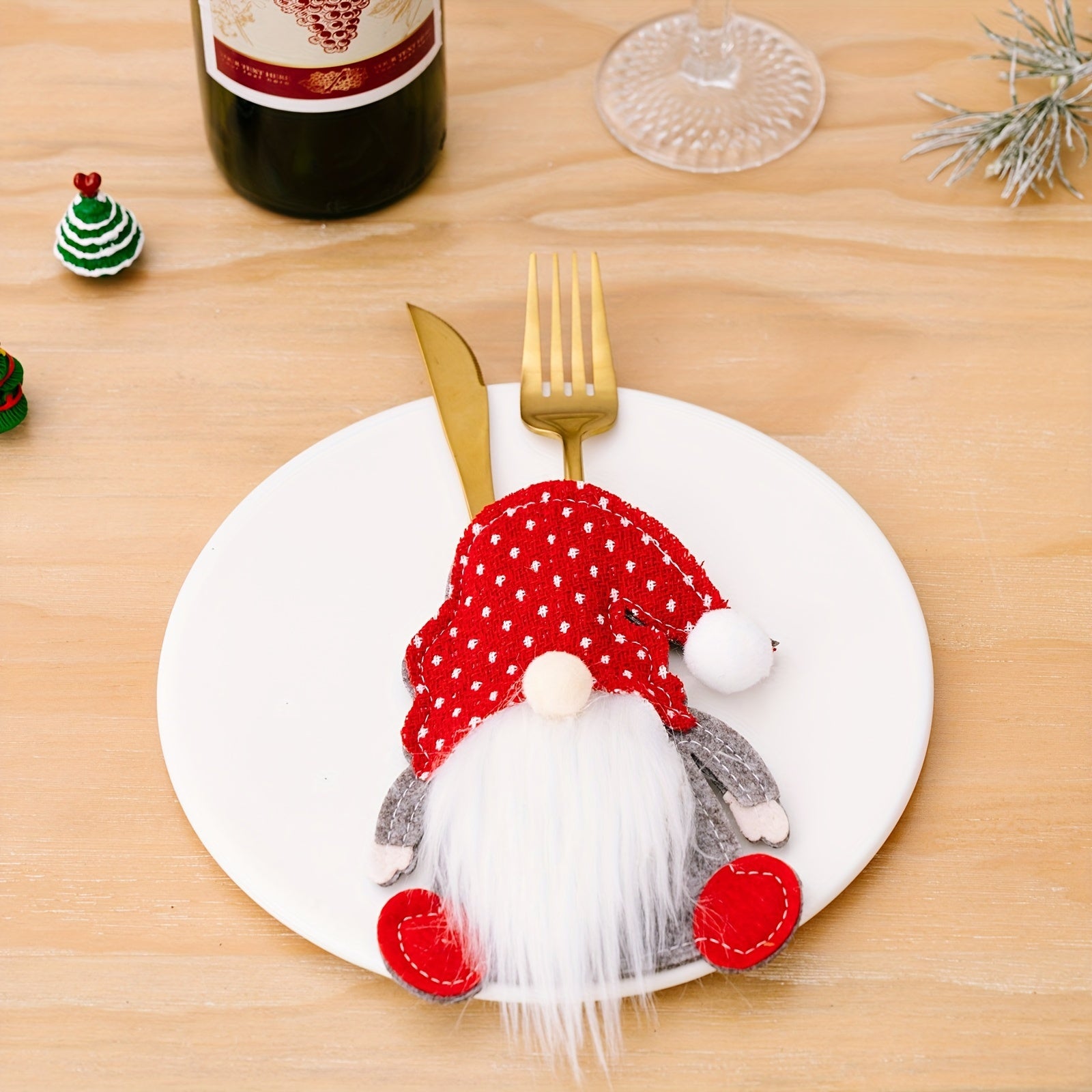 2pcs Gnome Cutlery Holder Set Christmas Party Decoration