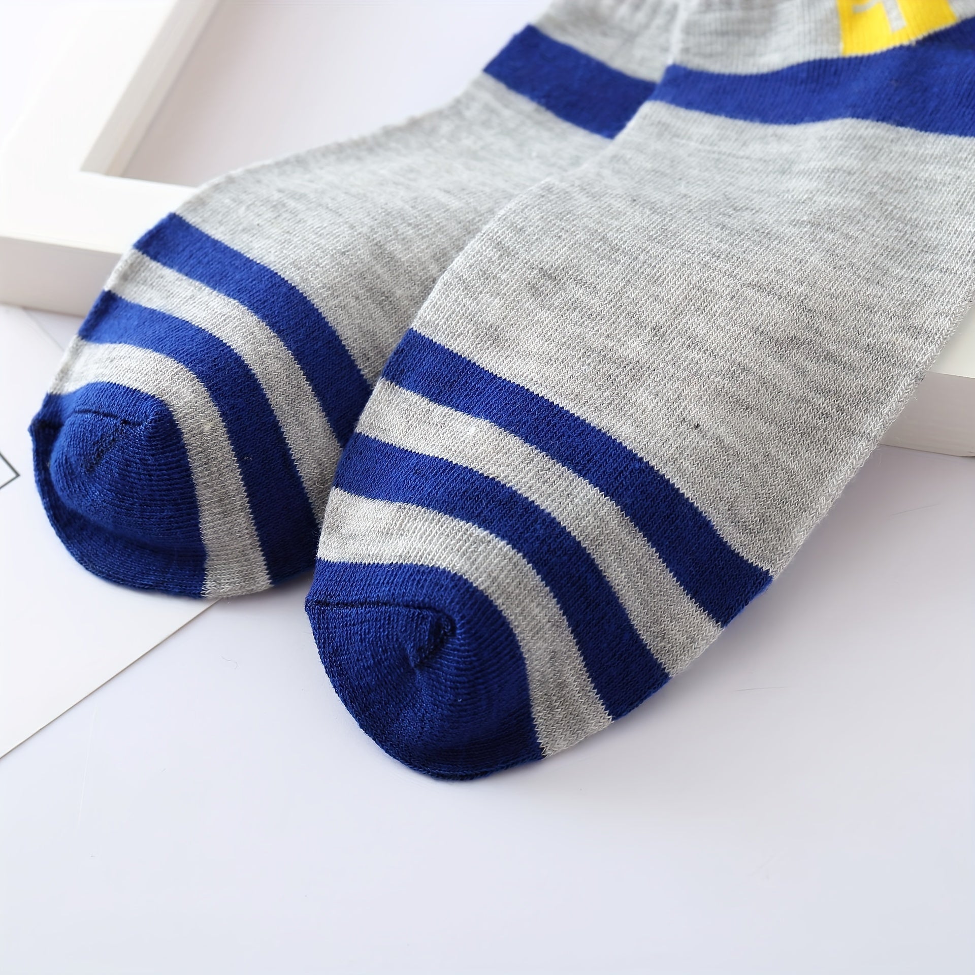5 Pairs Striped Sports Socks Soft & Lightweight Ankle Socks Women's Stockings